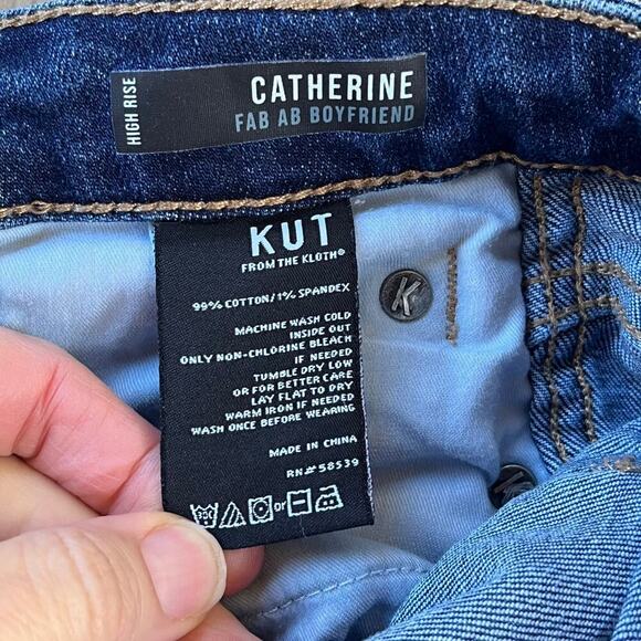 KUT From The Kloth Women's Catherine Fab Ab Boyfriend Jeans Medium Wash Size 16 - Picture 9 of 9